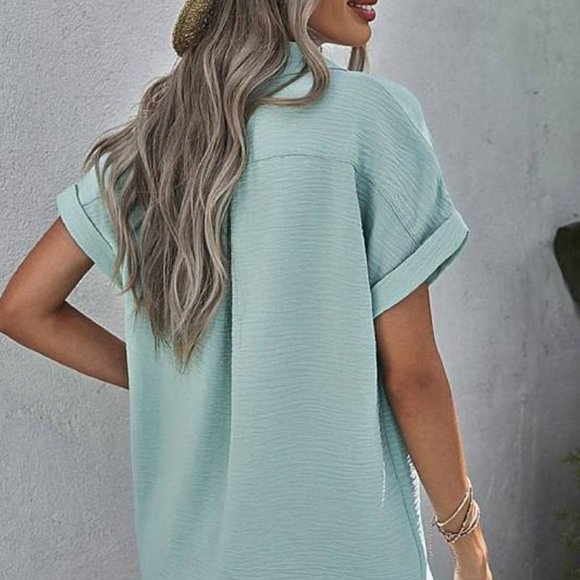 LAST ONE! CHADLEY SHORT SLEEVE BUTTON DOWN TOP - Picture 5 of 6